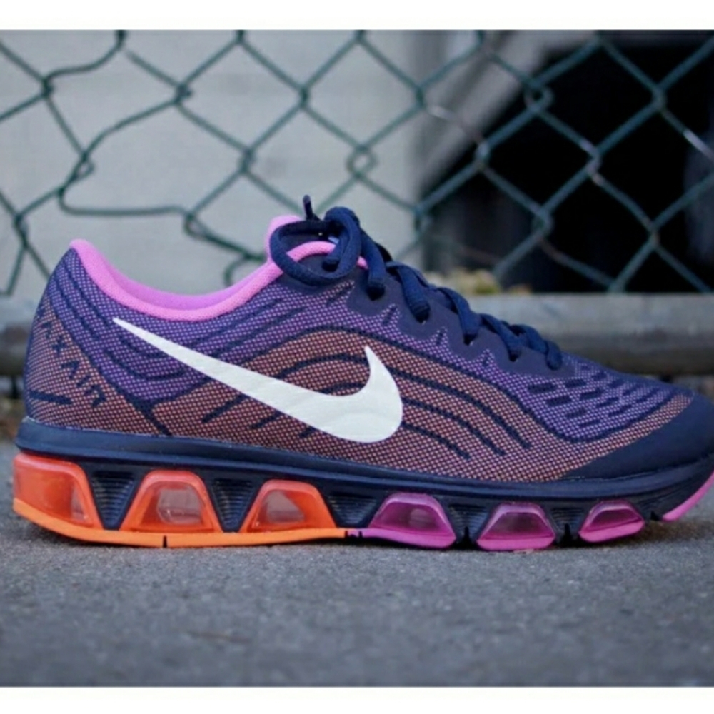 Nike Tailwind Shoes, size 7.5